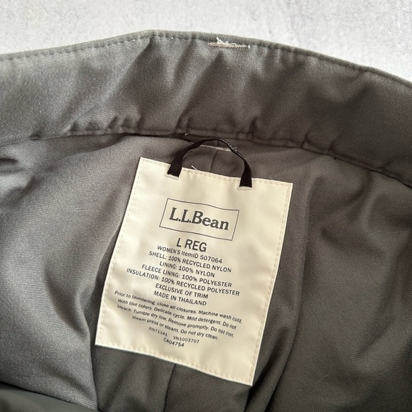 L.L. Bean Wildcat Waterproof Insulated Snow Pants - Picture 4 of 6